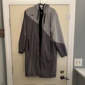 Speedo Two-Tone Gray Hooded Swim Parka size S Small